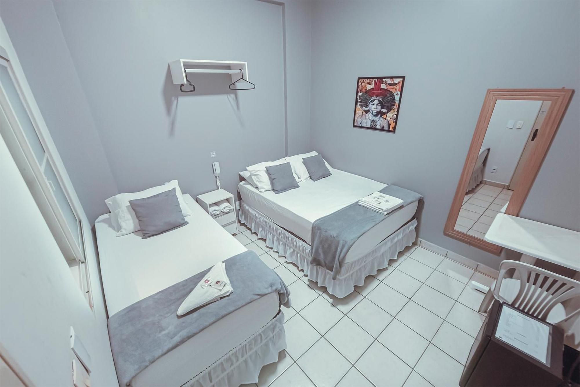 Hotel Apiacas リベイラン・プレト エクステリア 写真