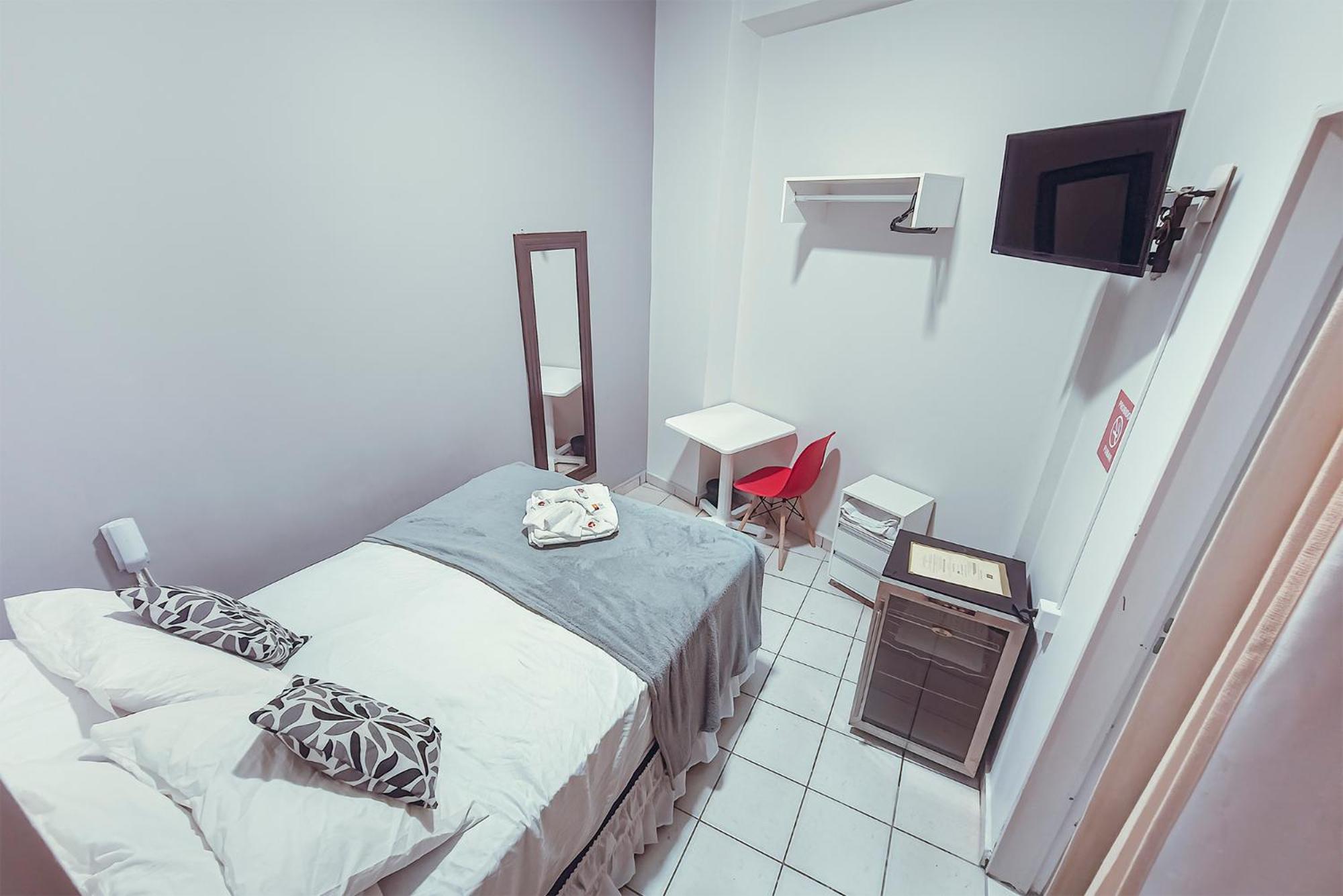 Hotel Apiacas リベイラン・プレト エクステリア 写真