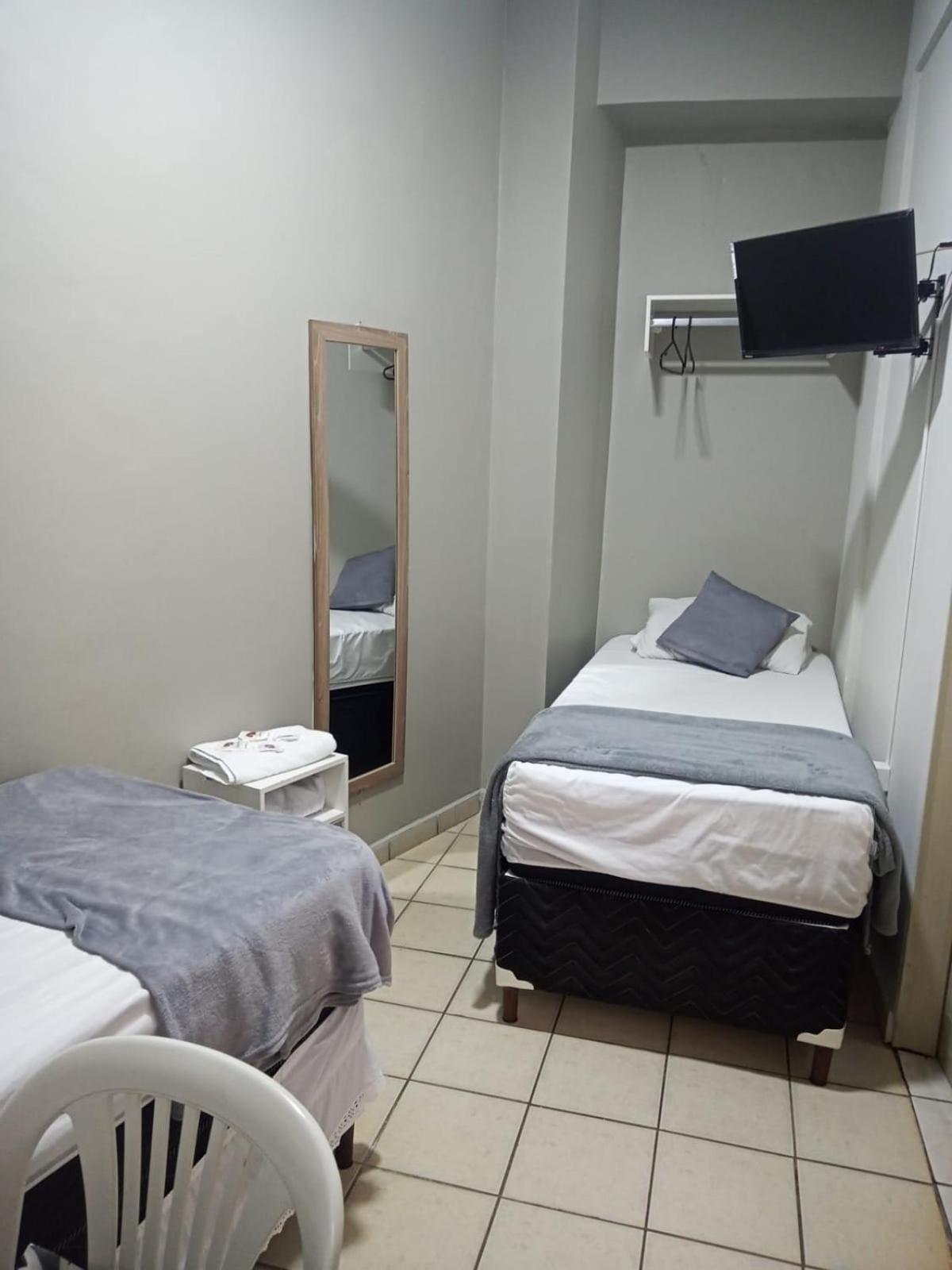 Hotel Apiacas リベイラン・プレト エクステリア 写真