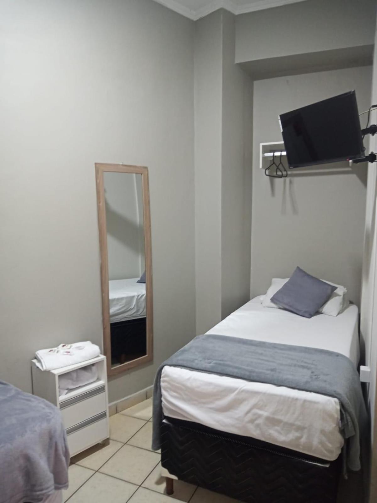 Hotel Apiacas リベイラン・プレト エクステリア 写真