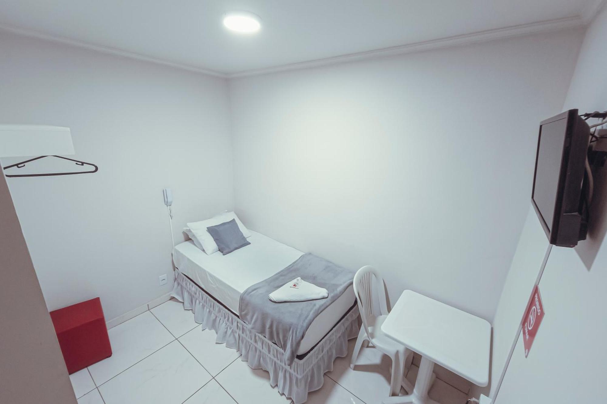 Hotel Apiacas リベイラン・プレト エクステリア 写真